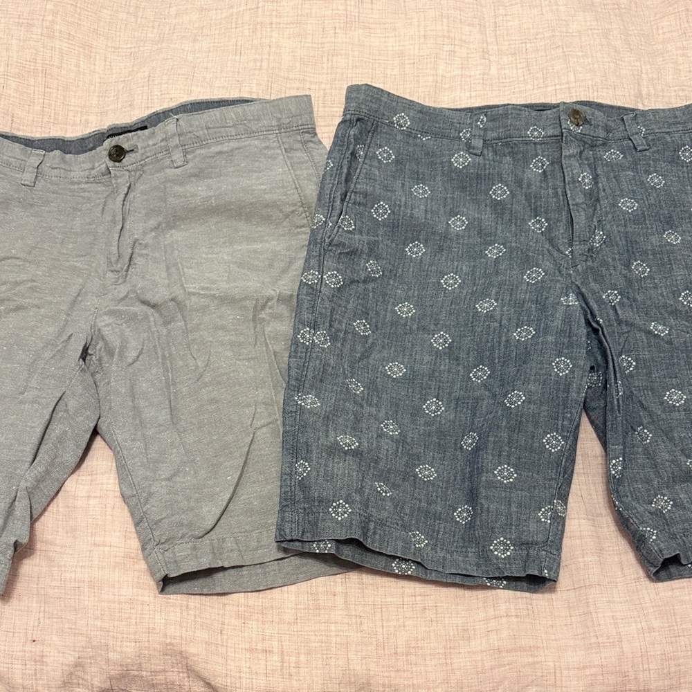 Banana Republic Gray and Blue Patterned Flat Front Shorts